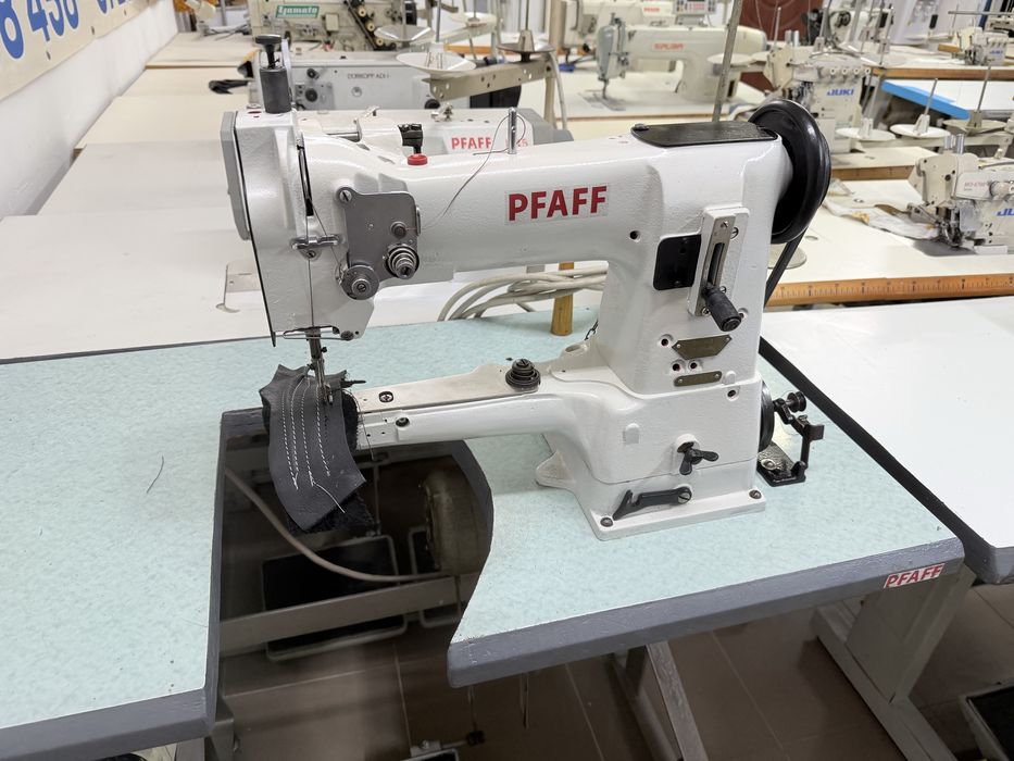 Masina de cusut PFAFF 335 cu brat si triplu transport