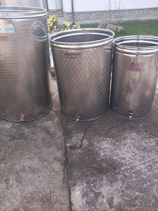 Butoaie inox pentru vin