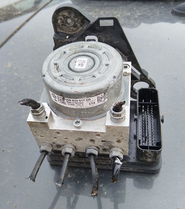 Pompa / unitate ABS Vw Passat B8/B8.5/Arteon/Golf 7/Tiguan 5Q0614517GD