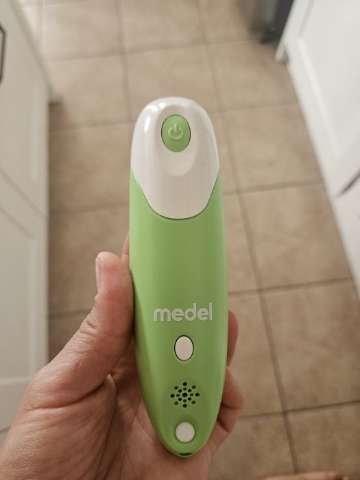 Бебешки аспиратор за нос