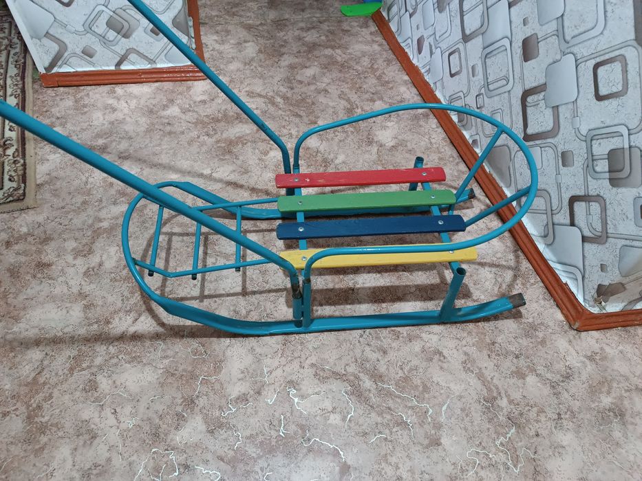 Продам детские санки!