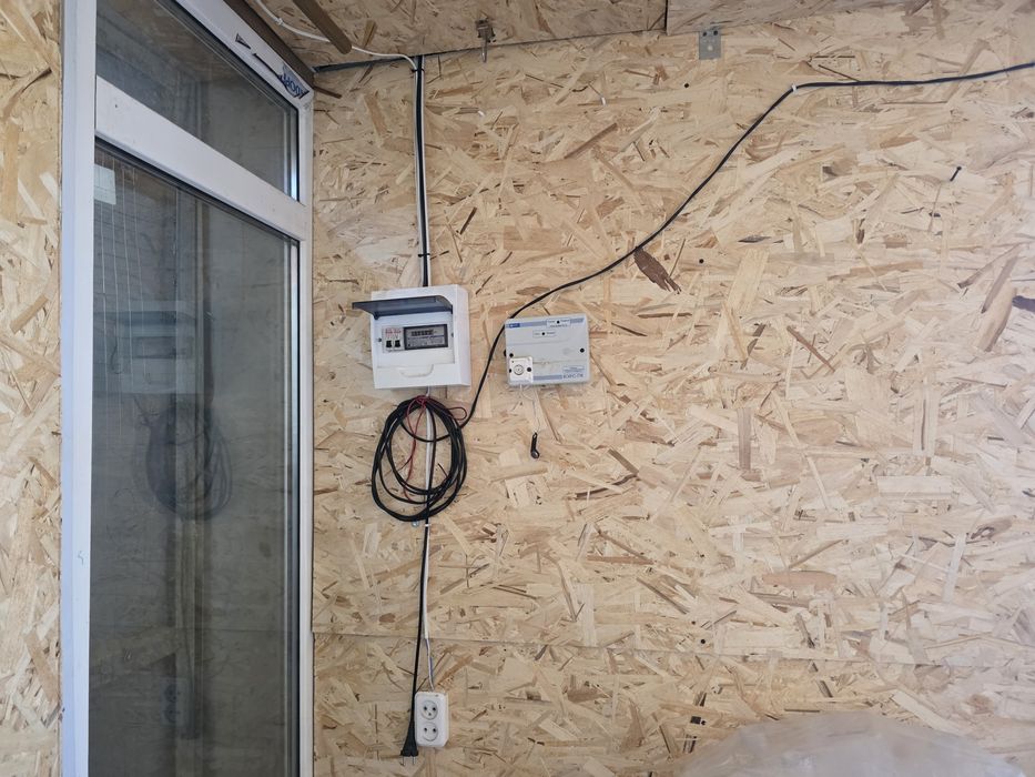 Продам обшитый контейнер