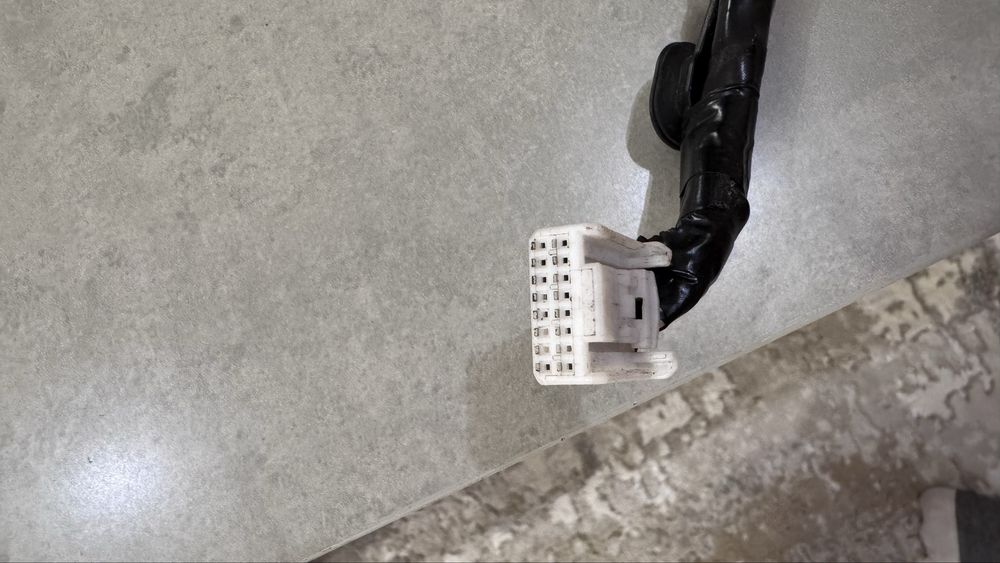 Зеркало левая строна highlander/хайлендер