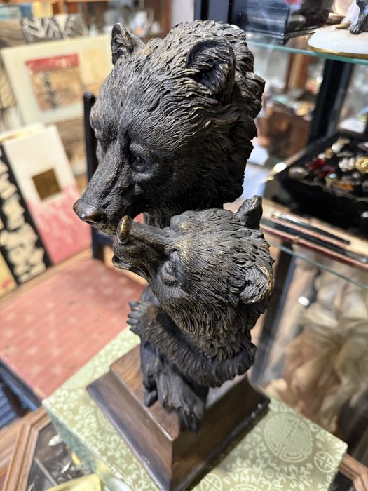 красива статуетка