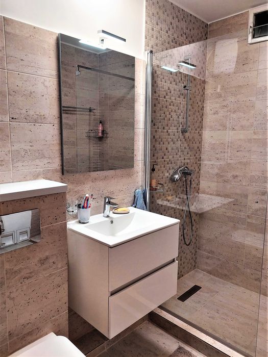 Tineretului-Parc, Metrou, apartament 4 camere renovat, pret 700E