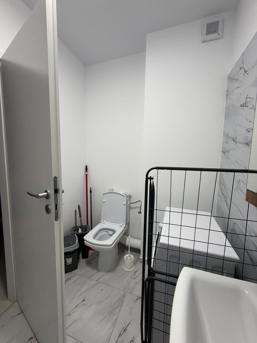 Ofer spre inchiriere apartament luminos pentru o viata plina de energie, în Targoviste complex rezidențial Class Park.