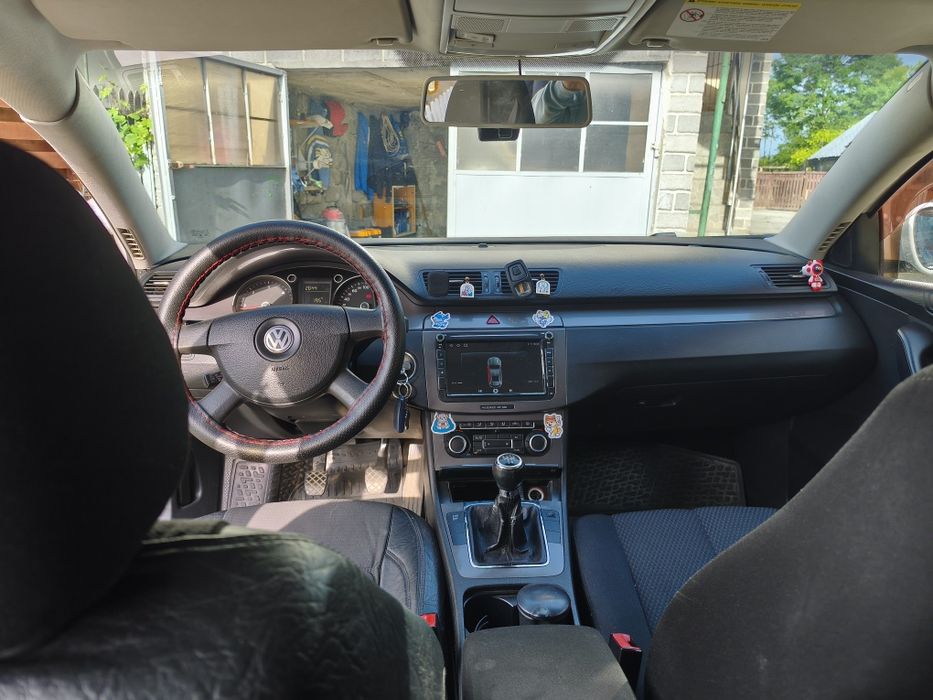 Vând vw passat b6