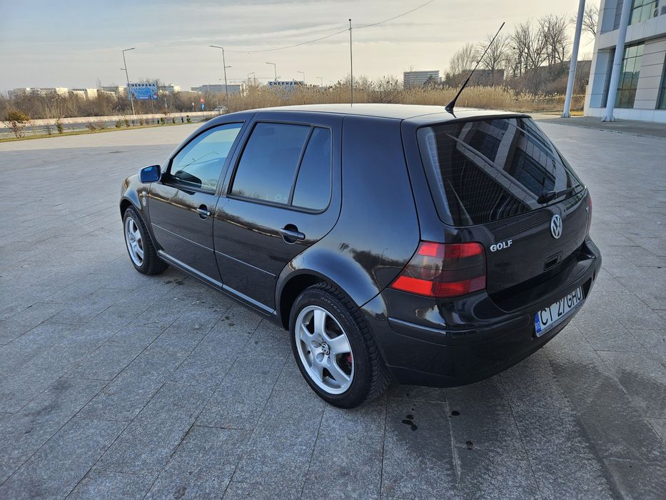 Vw golf 1.6i impecabil an 2003