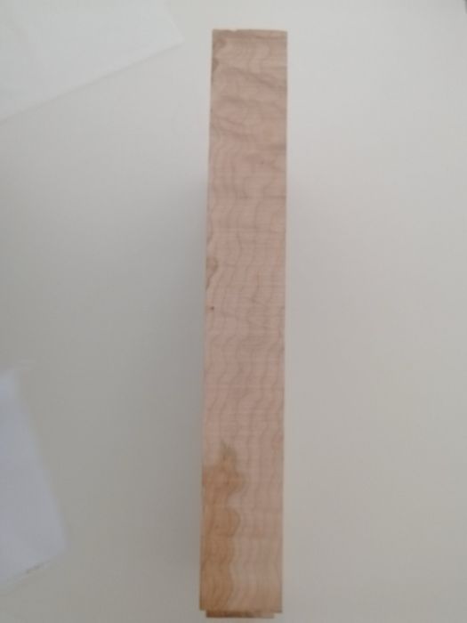 Заготовка за приклад от кленово дърво