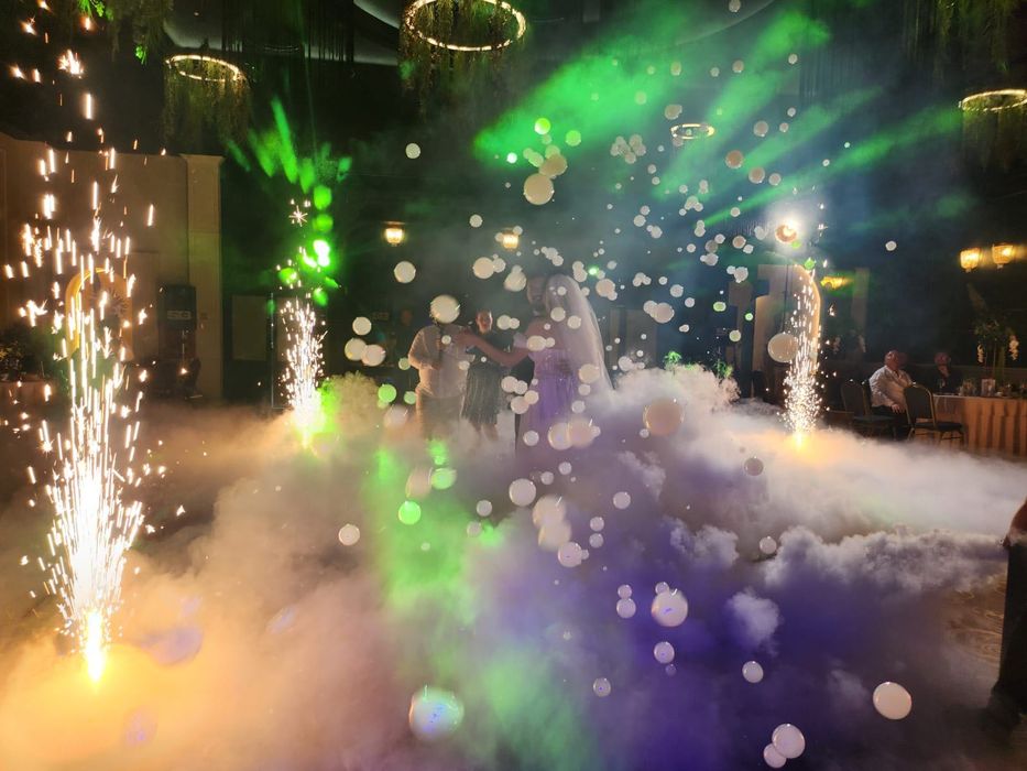 Inchiriez cort pentru nunta,botez,petrecere,onomastica,inmormantare