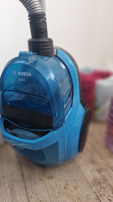 Продам пылесос в рабочем состояние