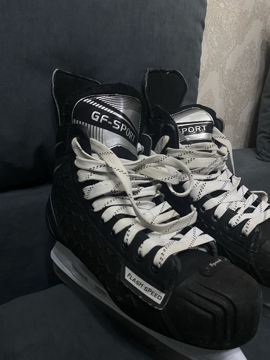 Коньки сатыладыыы