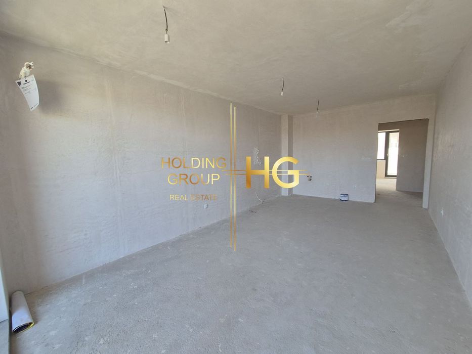 Продава се Тристаен апартамент в к.к. Св.Св. Константин и Елена - 86 кв.м за 2094 €/кв.м - Снимка #1