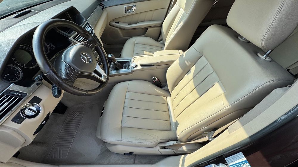 MERCEDES-BENZ E-Class 2011 — imagine 3