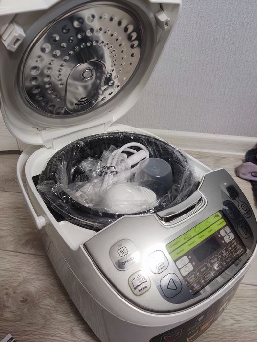 Продам мультиварку tefal