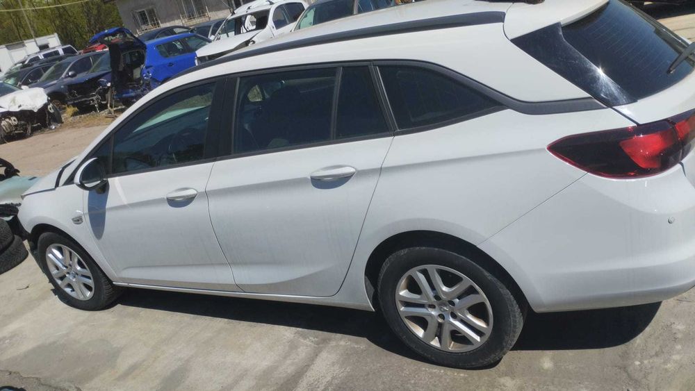 Usi Stanga/Dreapta fata, Stanga/Dreapta spate Opel Astra K 2019