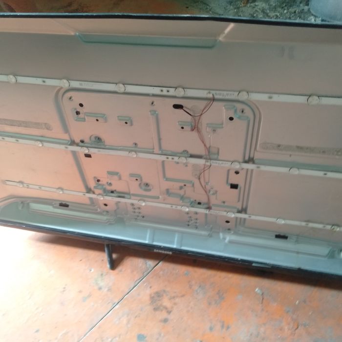 ТВ Самсунг на запчасти