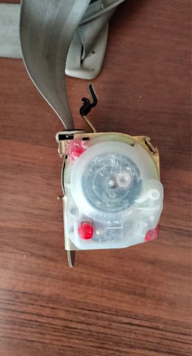 Ремень безопасности на авто