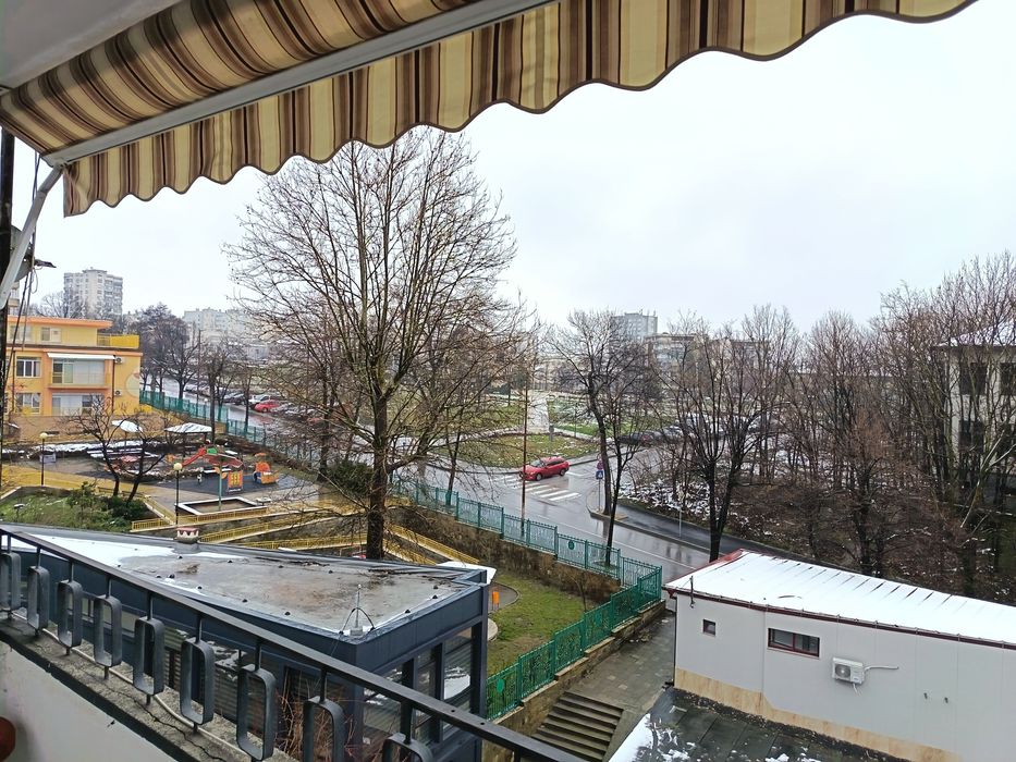 Апартамент в топ център Хасково.