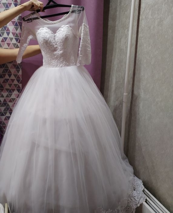 Свадебное платье