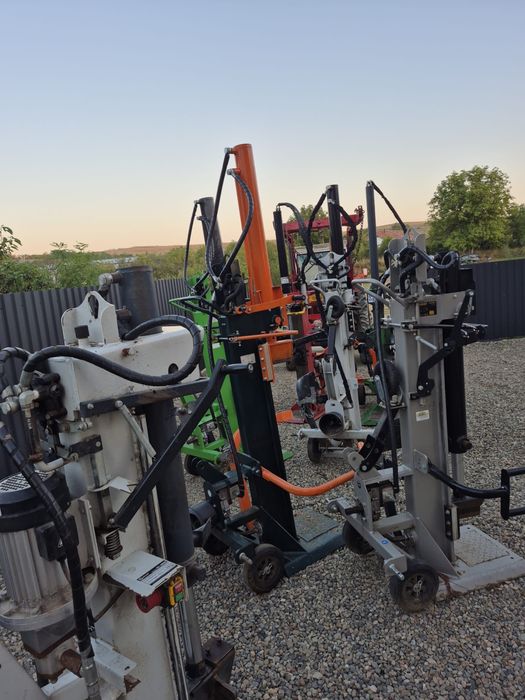 Crepatoare despicatoare spargatoare lemne la tractor electrice pe benzina