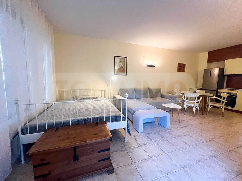 Двустаен апартамент в курортен комплекс Златни пясъци