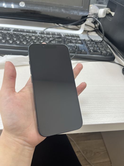 продам 13 Iphone,на запчасти