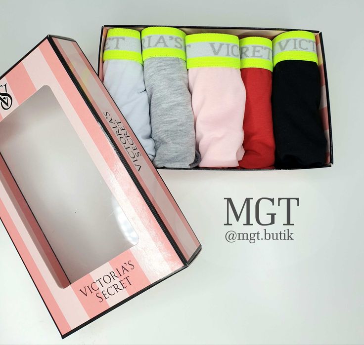 Дамски прашки и бикини  5 броя на Victoria Secret р-р S, M, L , XL