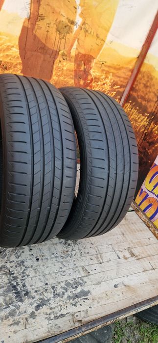 2 Anvelope Bridgestone 225 50 R18  de vara