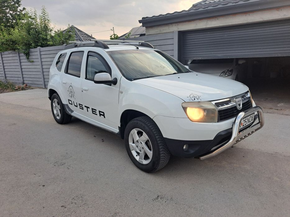 DACIA Duster 2011 — imagine 1