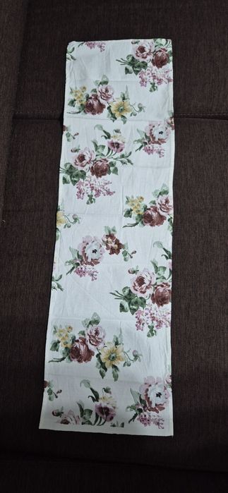 Draperii, fete de pernă si traverse Ikea