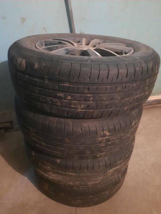 Продам резину на дисках