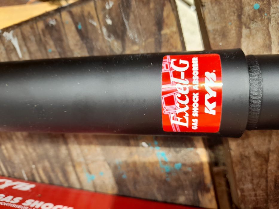 Amortizoare pe gaz (telescoape) pt Nissan Qashqai