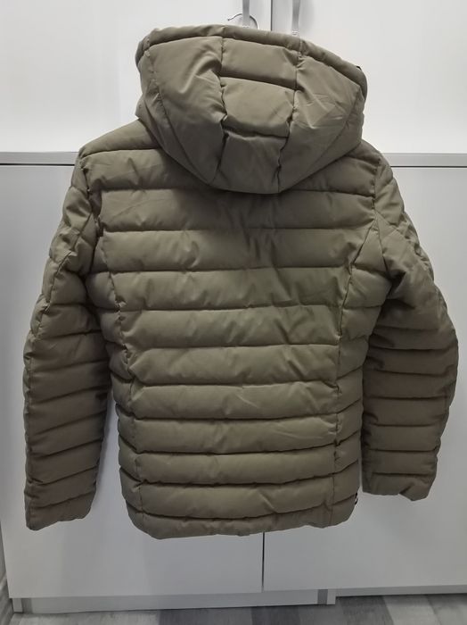 Geaca de iarnă, de bărbați, mărime M, culoare kaki, purtată de 2ori
