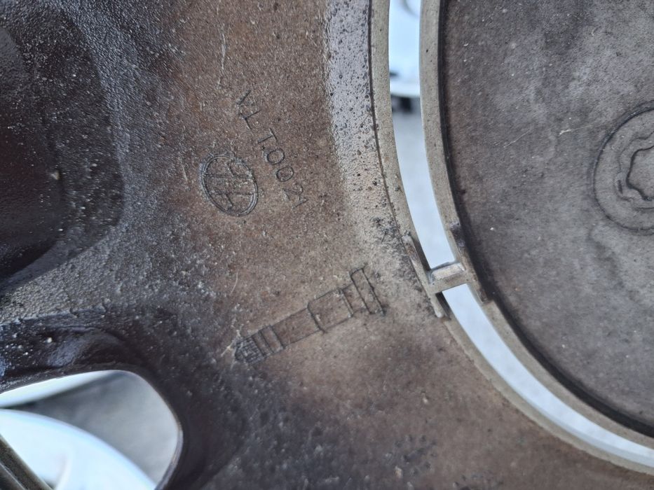 Тасове Volvo 15 цола