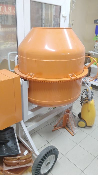 Продам бетономешалка
