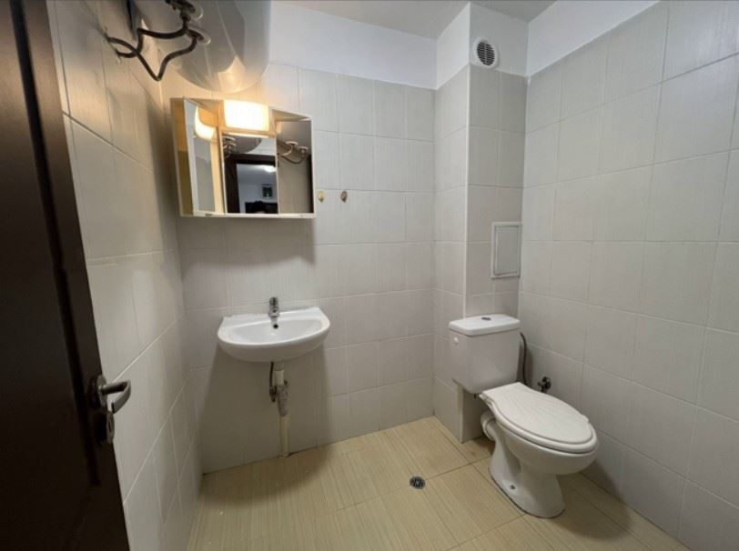 Дава се под наем Двустаен апартамент в София, Люлин 8 - 55 кв.м за 457.47 € - Снимка #4