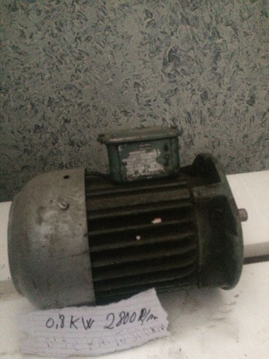 Motoare electrice trifazic 380 - 220