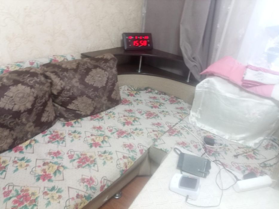 Отдам даром диван