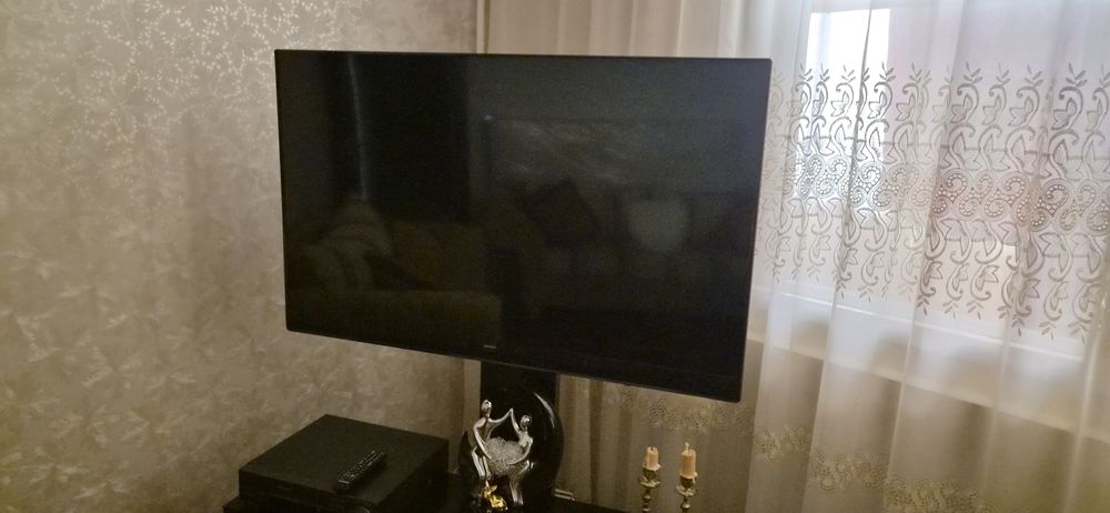 Телевизор Samsung LED
