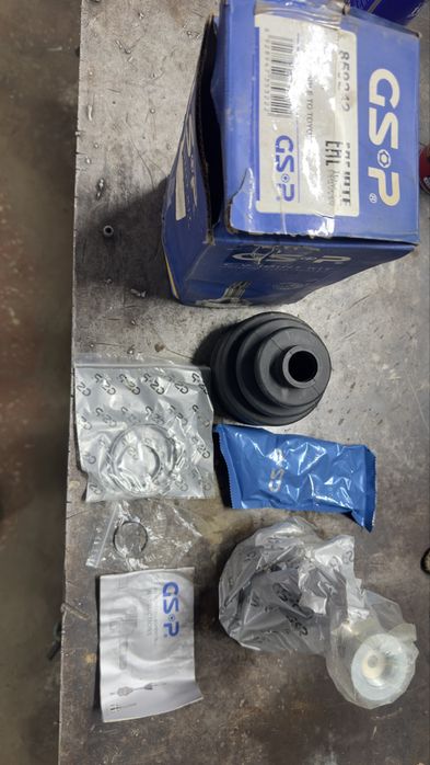 Продам шруз на Тойота.