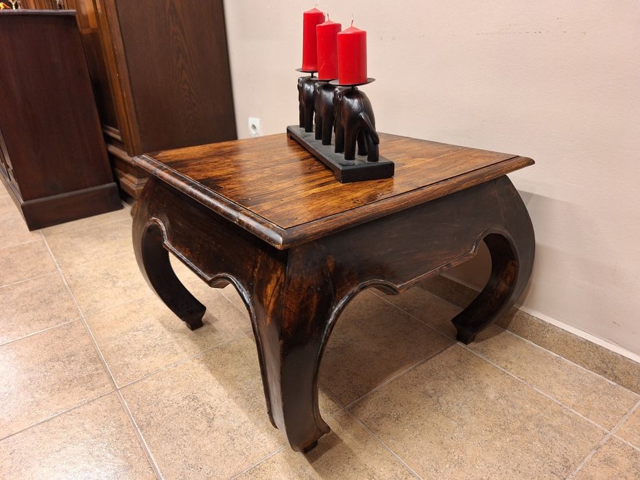 Маса за всекидневна орех