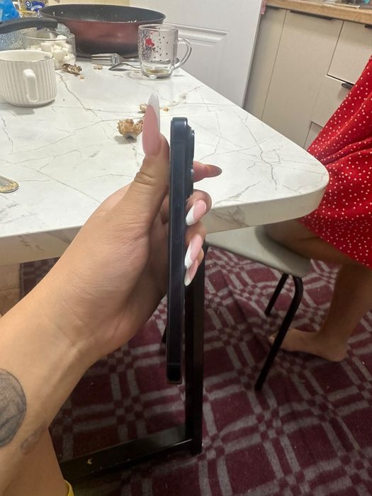 Iphone 15 pro  NANO SIM KARTA