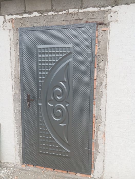 Металлические двери