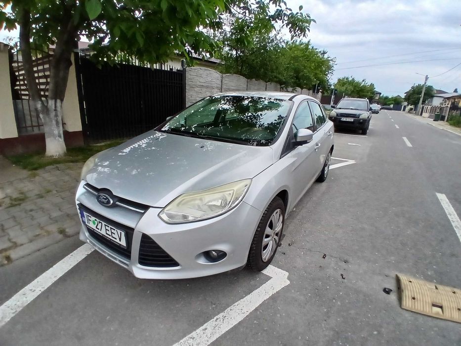 Vand ford focus mk3 2011 sedan