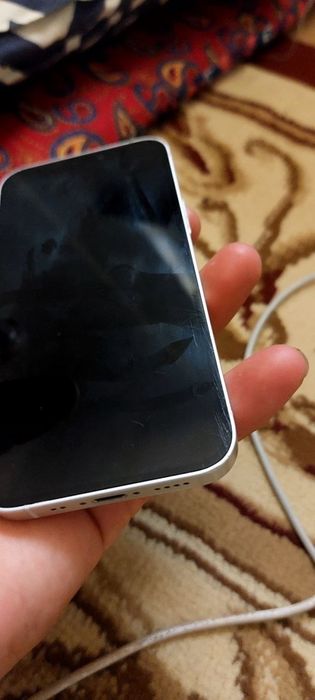 Iphone 12 mini faqat obemga