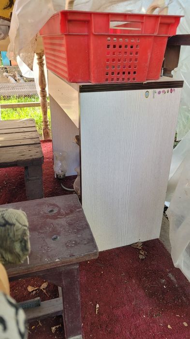 Продам туалетный столик