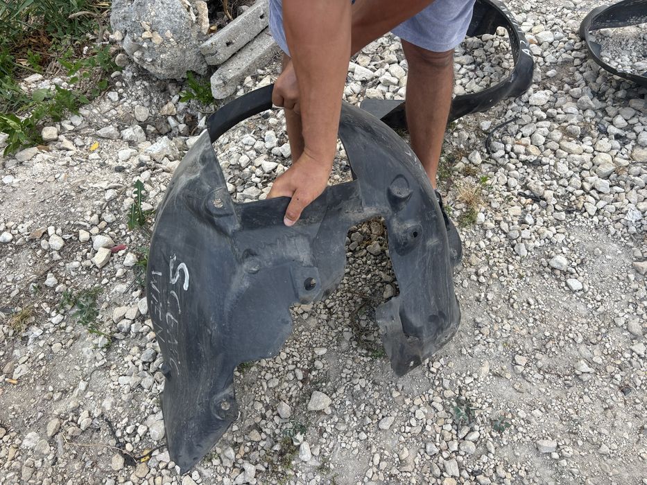 Оригинални подкалници за Рено Сценик 2 2004- 2008г