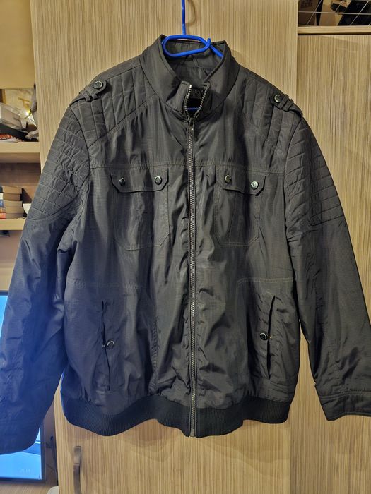 Мъжко яке Angelo Litrico 3XL 148см гръдна обиколка  зимно