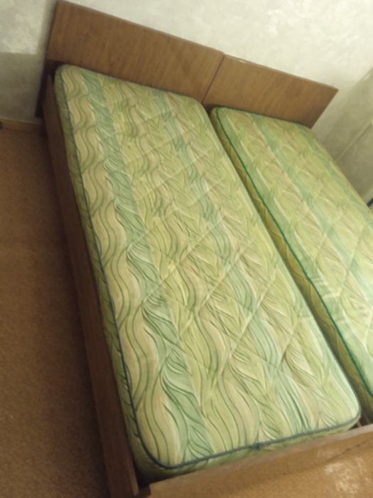 Кровати крепкое 2 штуки